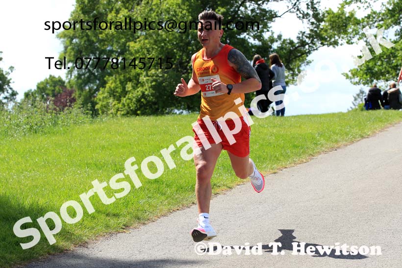 The 2022 Raby Caste 10k Road Race, County Durham. Photo: David T. Hewitson/Sports for All Pics